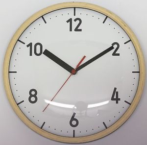 356 ! Wanduhr ! Holz hell ! schwarze Zahlen und Zeiger ! super modern